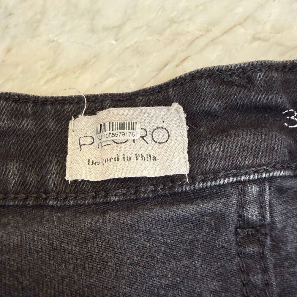 Anthropologie Pilcro The Icon Black High Rise Denim Shorts Sz 30 Raw Hem Stretch - Picture 3 of 9